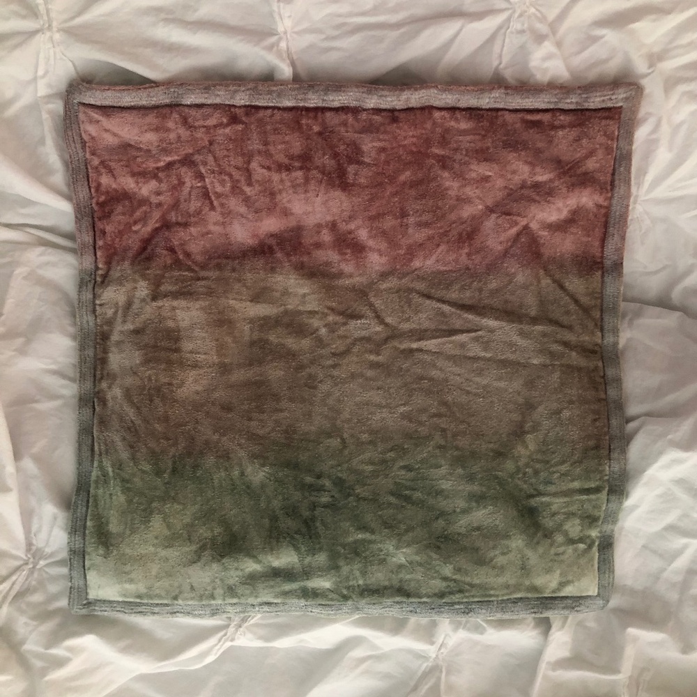 Michael Aram 18" x 18" pillow cover pink fades to green zip close cotton viscose